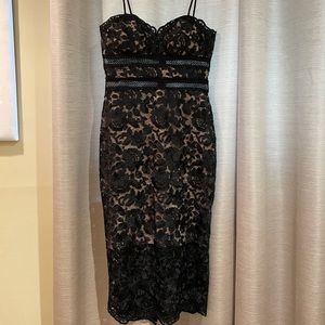 Avery G Lace Dress